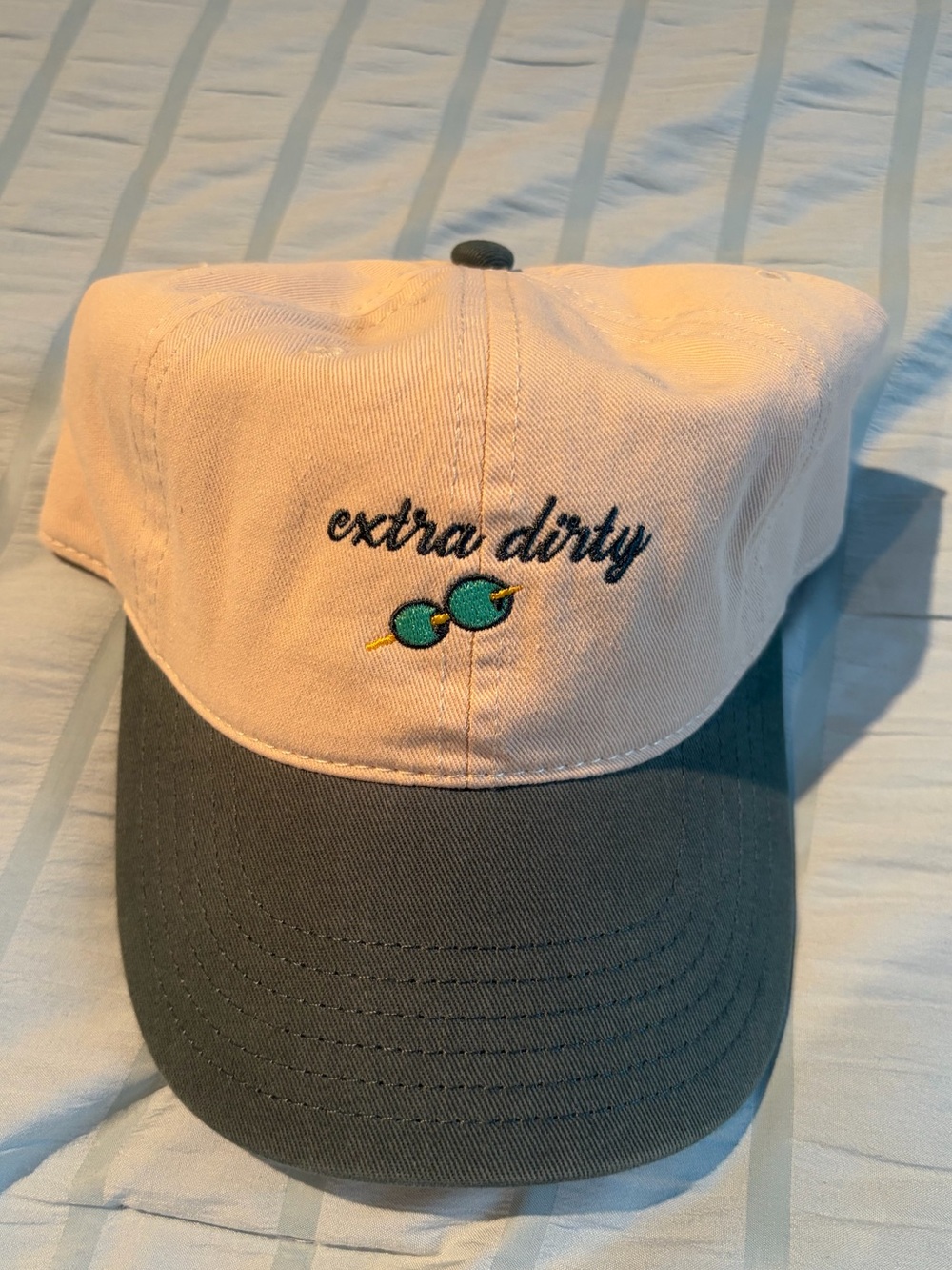 Women’s "extra dirty" Two-Tone Baseball Cap